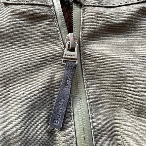 Bench Men's XL Army Olive Green Khaki Winter Jacket - Picture 4 of 14